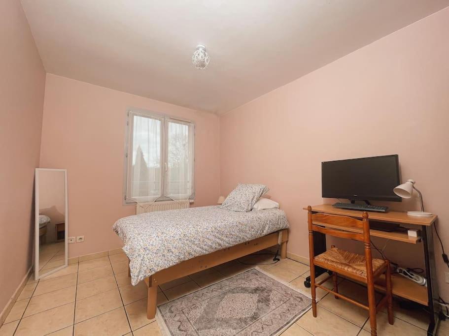 La Perle Rose Only Women Femmes Uniquement Leilighet Vénissieux Eksteriør bilde