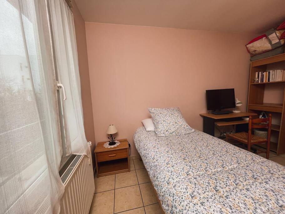 La Perle Rose Only Women Femmes Uniquement Leilighet Vénissieux Eksteriør bilde